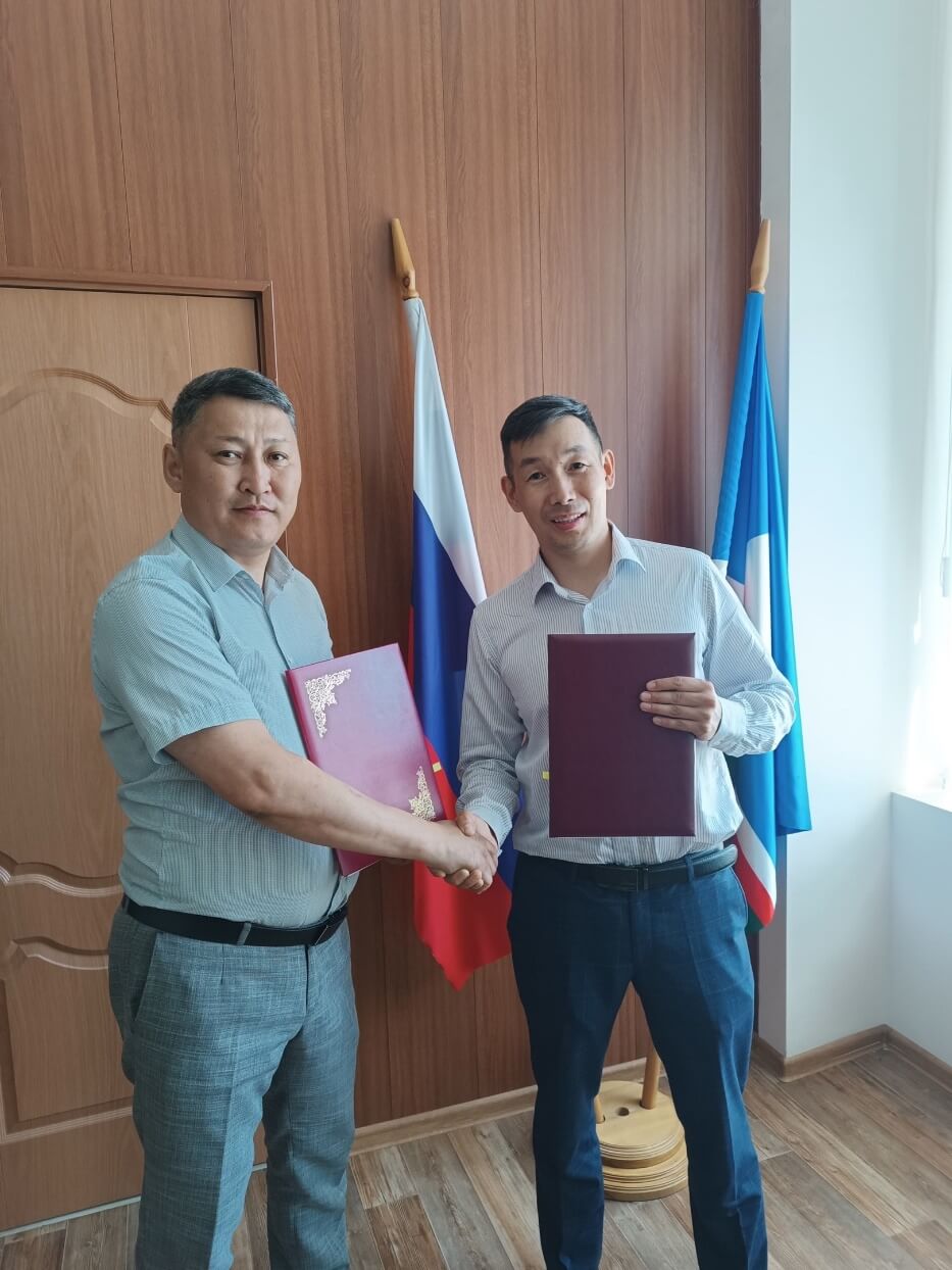 Наш Колледж подписал соглашение с Государственной противопожарной службой Республики Саха (Якутия). Колледж будет оказывать содействие и помощь в разработке интерактивных продуктов и образовательных материалов с использованием IT-технологий, направленных